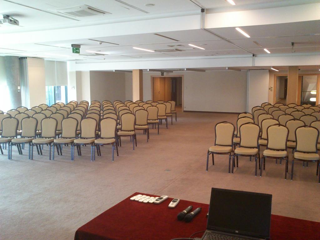 Hotel Hp Park ออลชติน ภายนอก รูปภาพ
